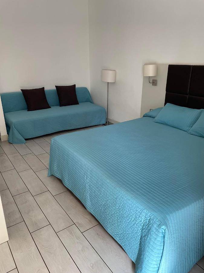 Zara in Corigliano-Rossano, Golfo di Taranto