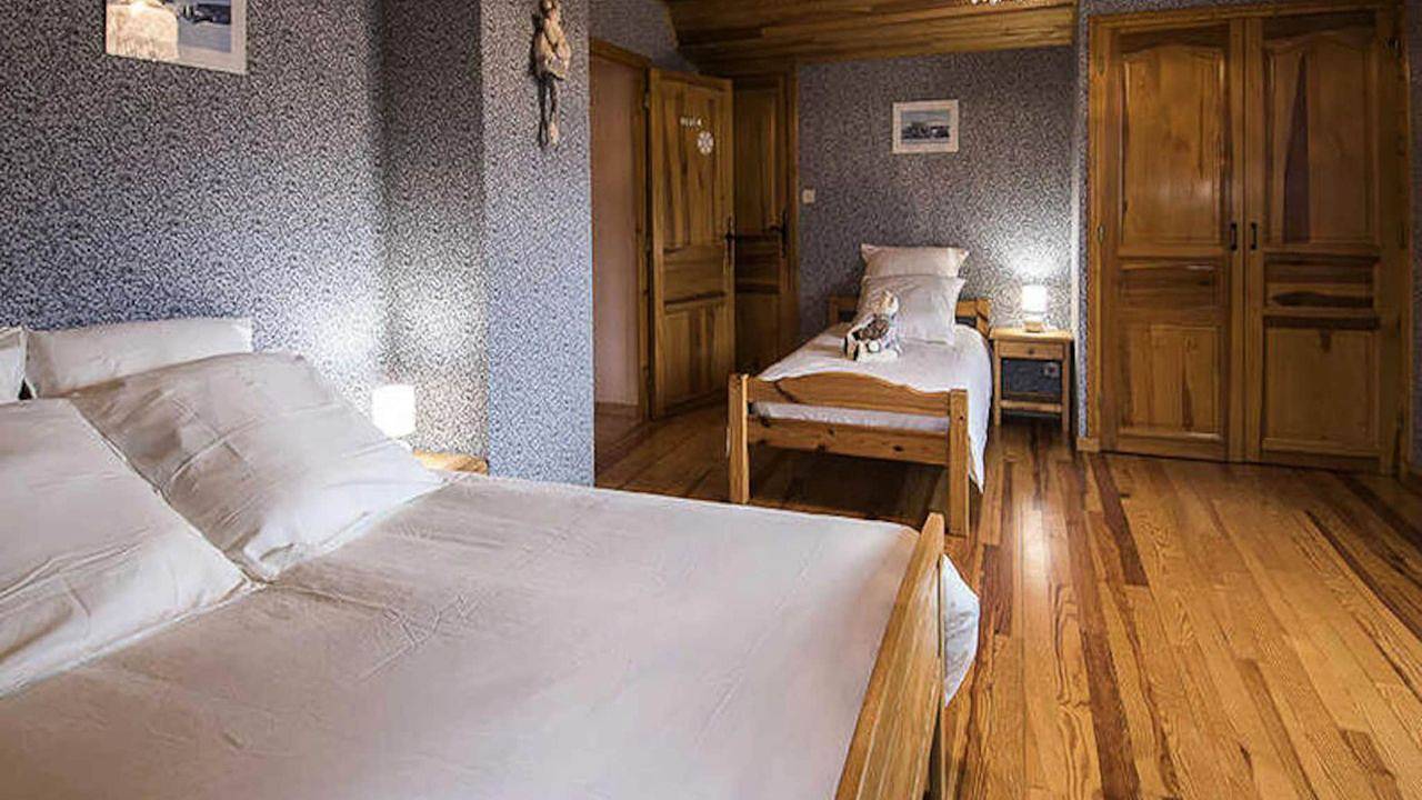 Apartamento vacacional entero, Ferienwohnung für 10 Personen in Aumont-Aubrac in Peyre-en-Aubrac, Región de Mende