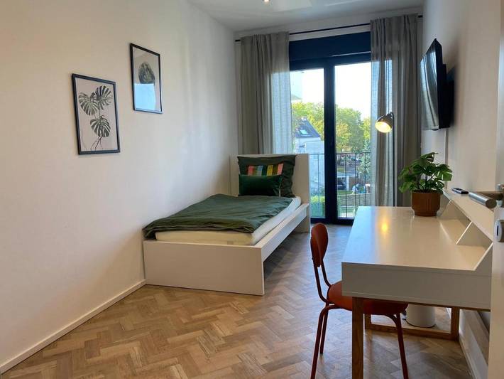 Ferienwohnung für 2 Personen, mit Ausblick und Terrasse in Siegburg - 2