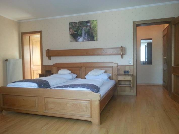 Hôtel pour 3 personnes, avec terrasse ainsi que sauna et jardin, animaux acceptés à Bollendorf - 2