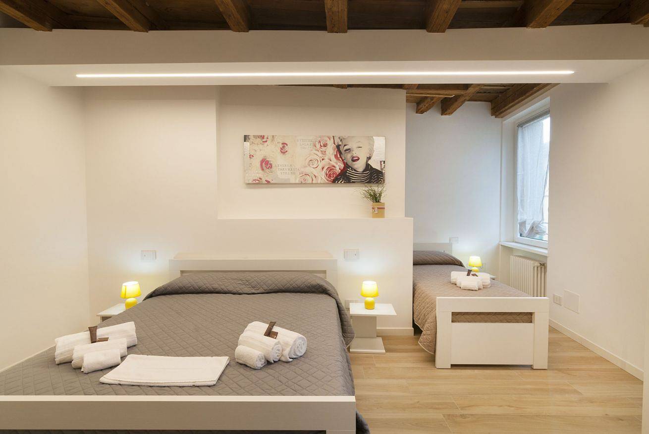 Cały apartament, Nice apartment with 3 beds. in Centro Storico di Verona, Werona