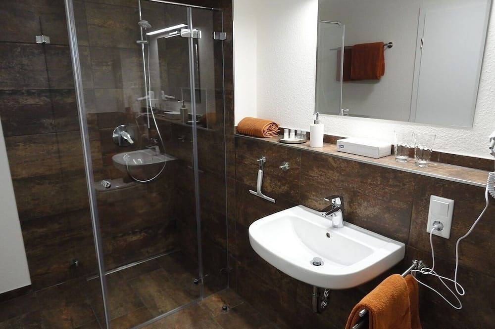 Ganze Wohnung, Gasthof Reiterstuben Ferienwohnung \"Ernst\" 55 m2 in ländlich ruhiger Lage in Hoßkirch, Region Bodensee-Oberschwaben