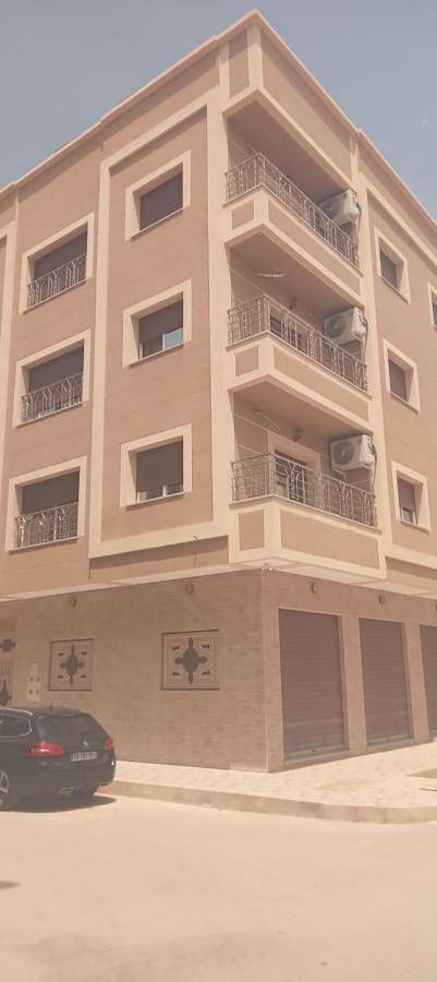 Gîte pour 5 personnes, avec balcon dans Nador - 2
