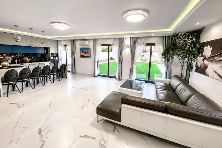 Maison de vacances pour 12 personnes, avec jardin dans Val-de-Marne