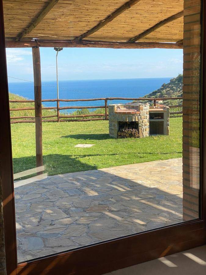 Villa per 11 persone, con piscina e giardino nonché panorama in Cilento