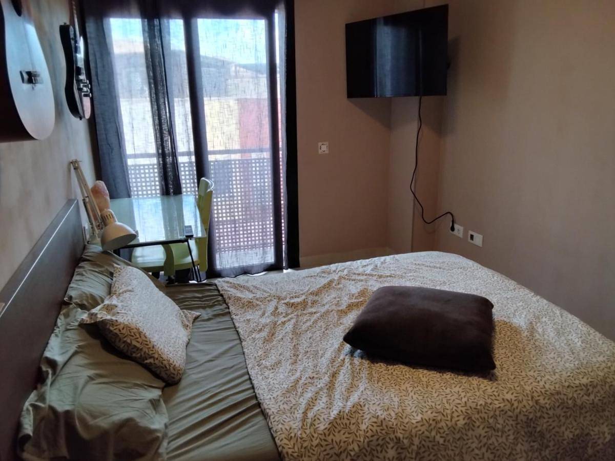 Double Room in Moncloa-Aravaca, Madrid