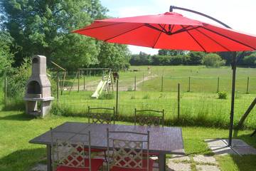 Gîte pour 6 personnes, avec jardin à Équemauville