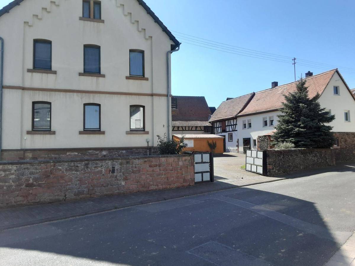 Ganze Wohnung, Ferienwohnung für 1 Person in Düdelsheim, Büdingen