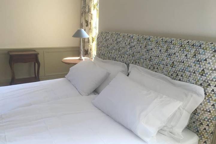 Château pour 15 personnes, avec jardin et piscine dans le Morbihan - 2