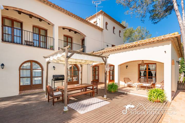 Casa rural para 12 personas, con jardín y balcón en Olivella - 2
