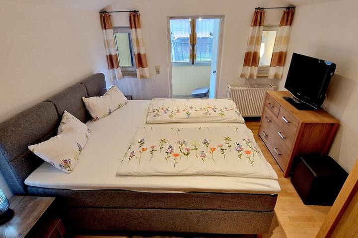 Ferienhaus für 4 Personen, mit Terrasse und Garten in Schönau am Königssee - 3