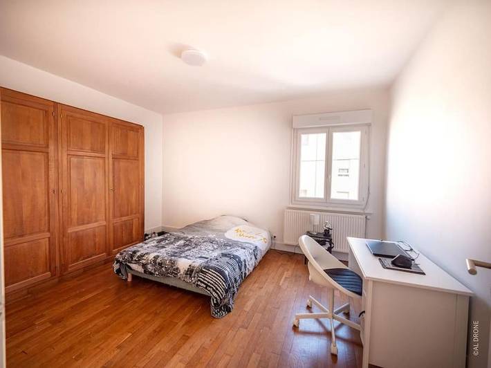 Location de vacances pour 18 personnes, avec terrasse, animaux acceptés à Bourg-en-Bresse - 4