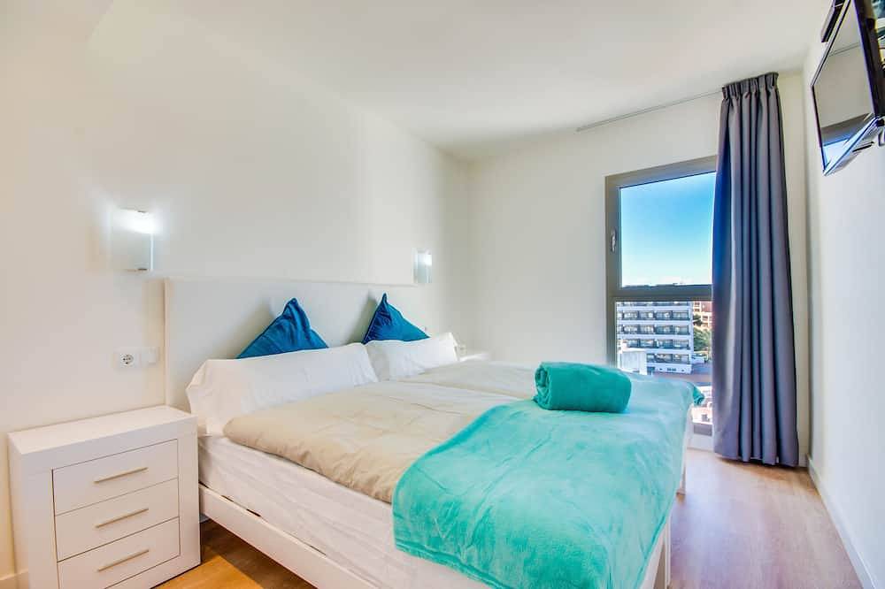 Apartamento entero, Opinión moderna del Mar apartamento en la playa in Cala Millor, San Lorenzo de Cardessar