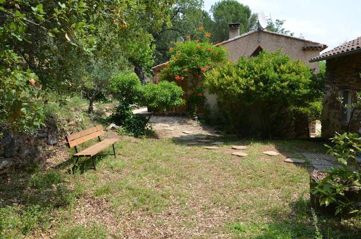 Maison de campagne pour 4 personnes, avec vue ainsi que jardin et terrasse à Collobrières - 3