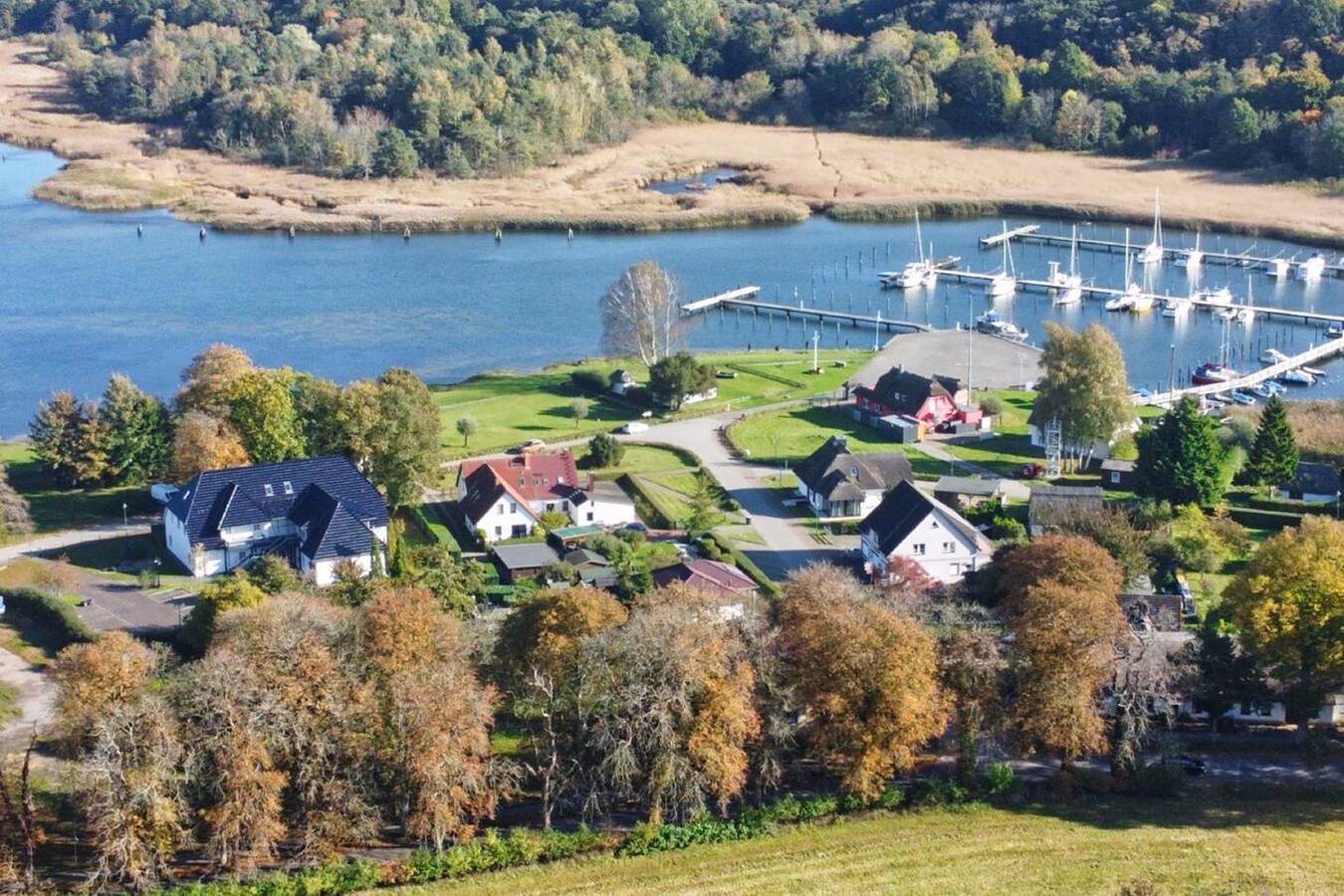 Gemütliche Ferienwohnung in Wassernähe - Ferienhaus Stark Apartment 02 in Ralswiek, Bergen auf Rügen und Umgebung