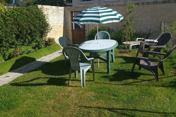 Maison de vacances pour 2 personnes, avec jardin, animaux acceptés à Saint-Aubin-sur-Mer (Calvados)