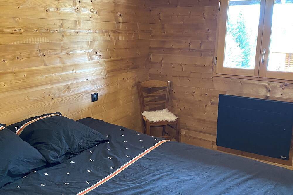 Cosy and comfortable 4-star chalet in a peaceful natural setting in Prémanon, Regionaler Naturpark Hochjura