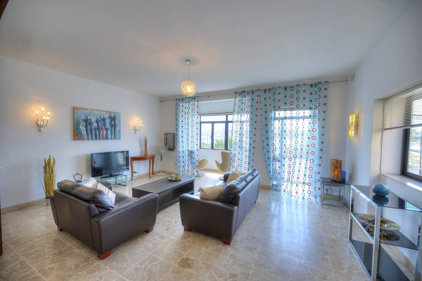 Appartamento intero, Appartamento vacanze per 7 persone con balcone in Sliema, Isola di Malta