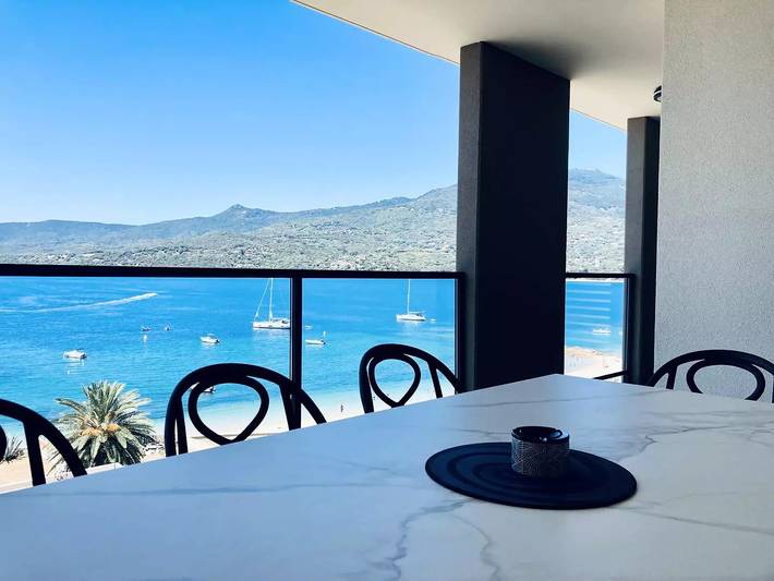 Ferienwohnung für 6 Personen, mit Terrasse und Ausblick - 1