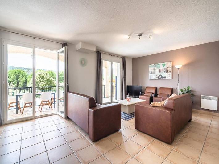 Location de vacances pour 6 personnes, avec Jacuzzi et Terrasse ainsi que Jardin et Piscine à Félines-Minervois - 3