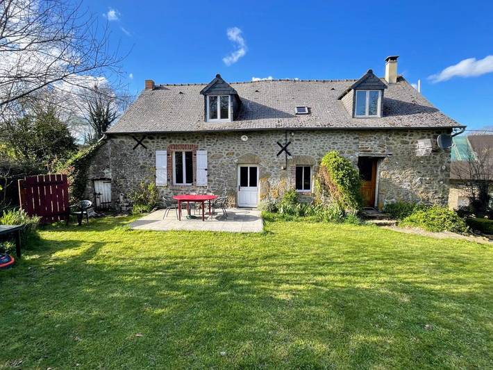 Location de vacances pour 6 personnes, avec Terrasse et Jardin dans Trans