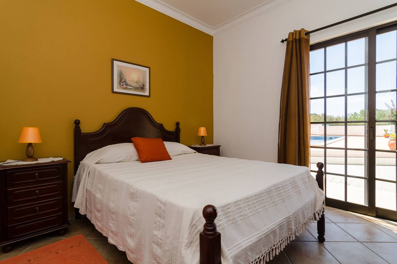 Villa Eucalipto with private pool in Lagoa, Faro District