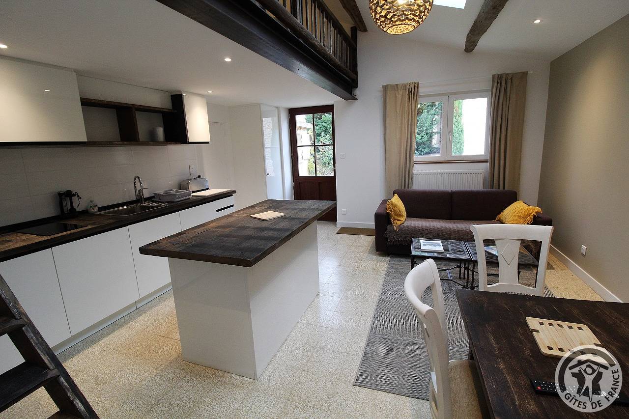 Gîte per 4 persone con terrazza in Pommiers, Beaujolais