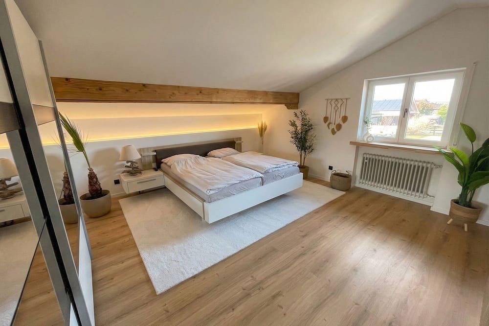 Ganze Wohnung, Scandinavian Alpine Lodge – stilvoll & ruhig in Top-Lage nahe Tegernsee in Reichersbeuern, Bayerische Alpen