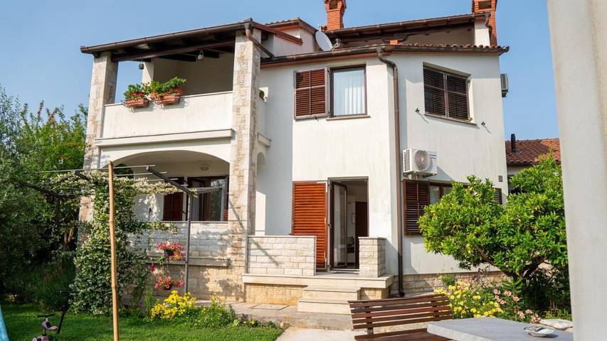 Ferienwohnung für 10 Personen, mit Garten und Ausblick - 1