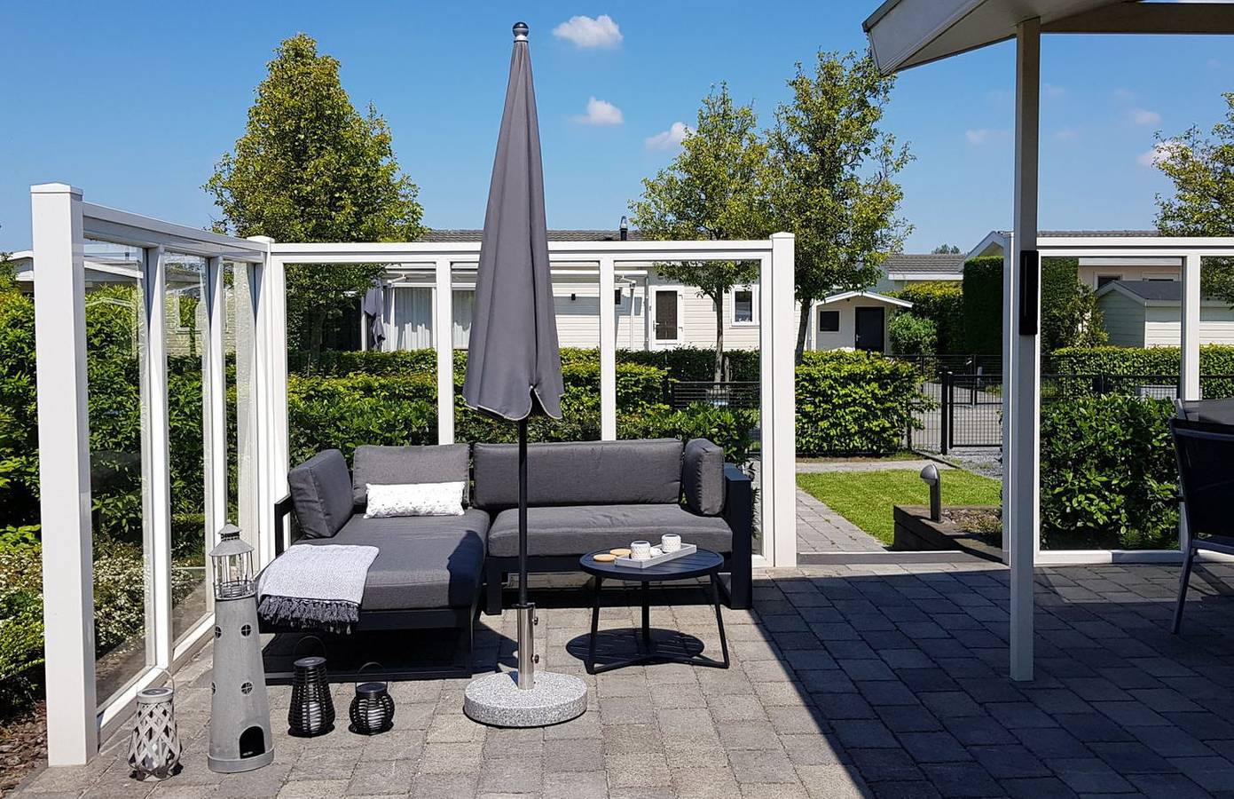 Chalet Meeresrauschen Breskens – Urlaub mit Hund & Familie - komplett eingezäunt in Zeeuwse Kust