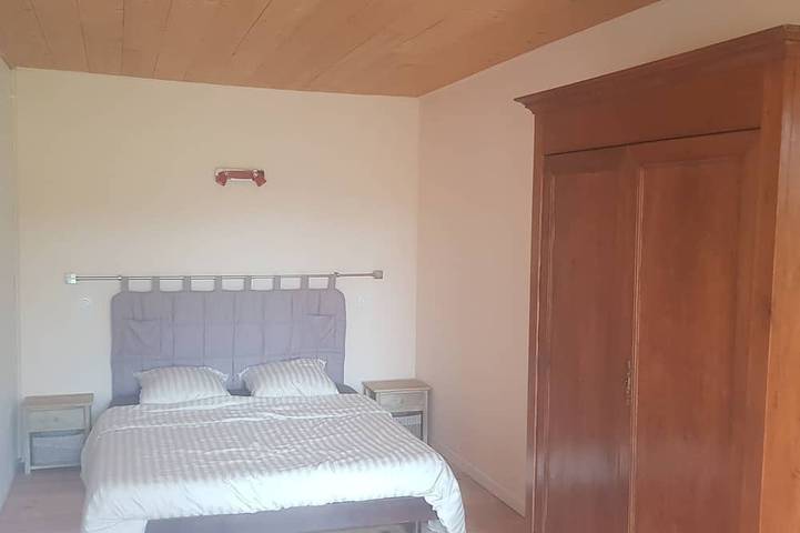 Gîte pour 5 personnes, avec terrasse et jardin à Cadalen - 2