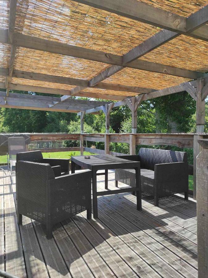 Camping pour 4 personnes, avec Terrasse et Jardin ainsi que Vue sur le lac et Vue