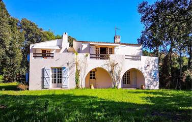 Gîte pour 10 personnes, avec jardin dans Plage de la Stagnola