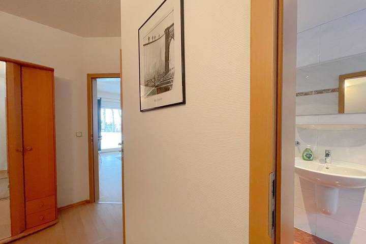 Ferienwohnung für 4 Personen, mit Seeblick und Garten sowie Ausblick in Loddin - 3