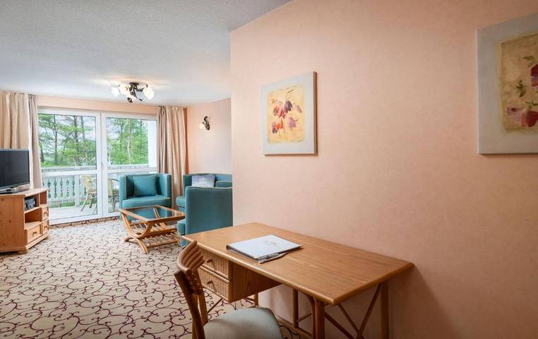 Hotel für 2 Personen, mit Terrasse und Whirlpool sowie Garten und Pool in Oberuckersee - 3