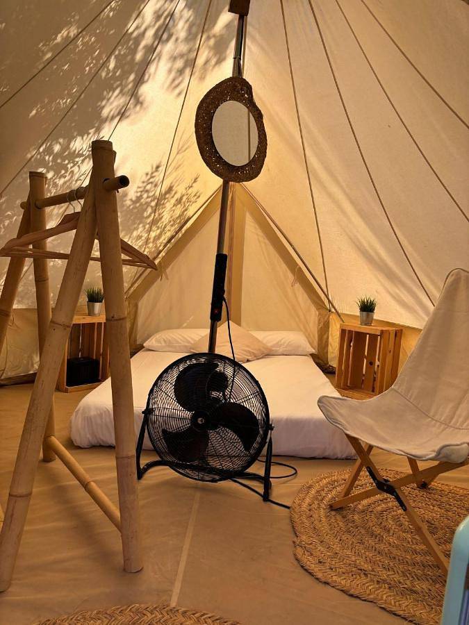 Camping per 4 persone, con Piscina in Sud Sardegna