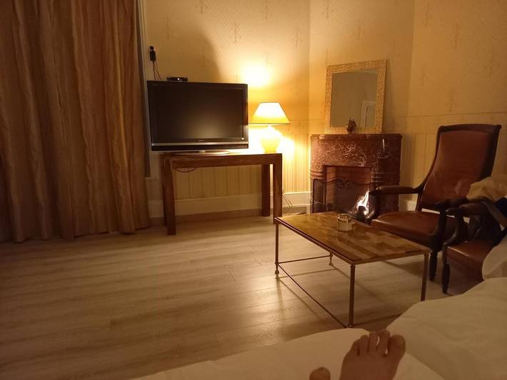 Location de vacances pour 2 personnes, avec jardin ainsi que piscine et terrasse, animaux acceptés dans Lac de la Liez - 3