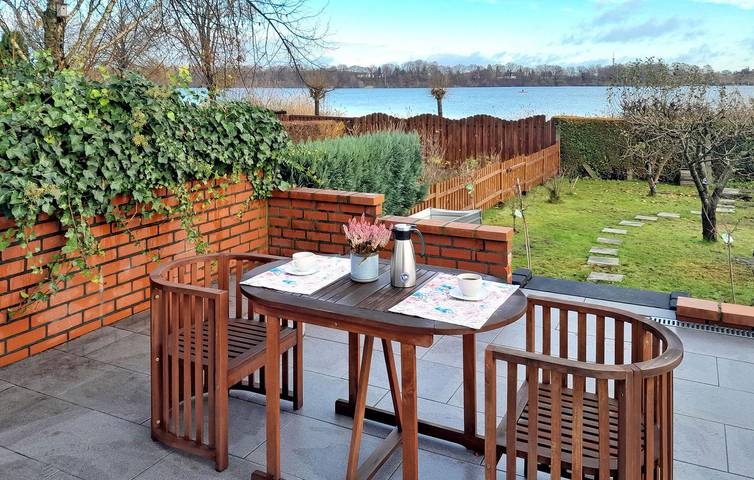 Ferienhaus für 2 Personen, mit Terrasse und Seeblick an der Müritz - 3