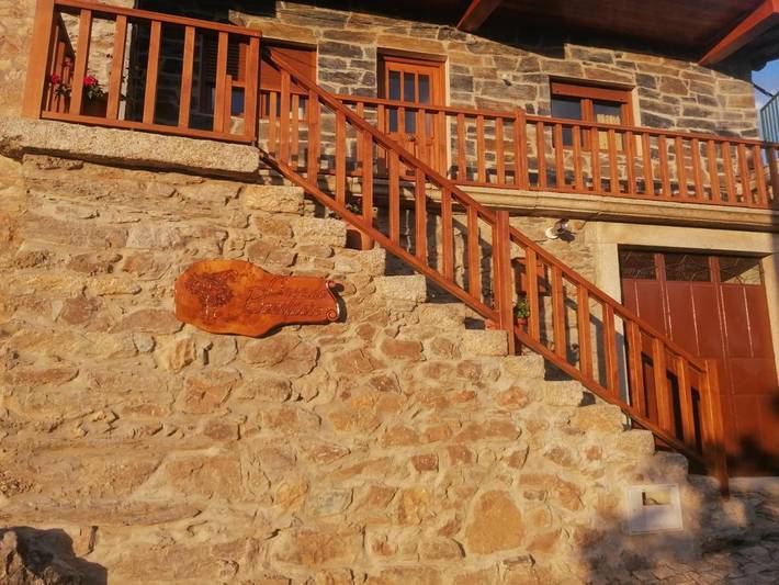 Casa de férias para 6 pessoas, com Varanda e Terraço e ainda Jardim and Vista em Montesinho