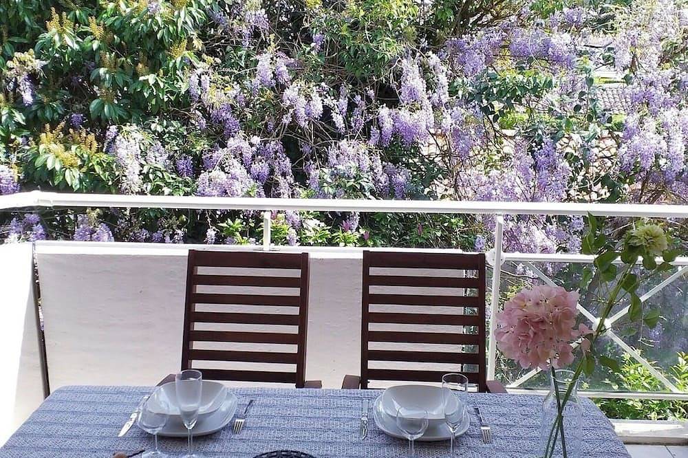 Ganze Wohnung, T2 terrace, parking, opposite the Thermes de Borda, quiet location close to town center. in Dax, Dax und Umgebung