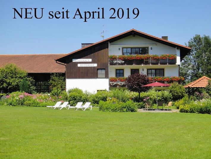 Ferienwohnung, mit Balkon/Terrasse und Terrasse sowie Garten