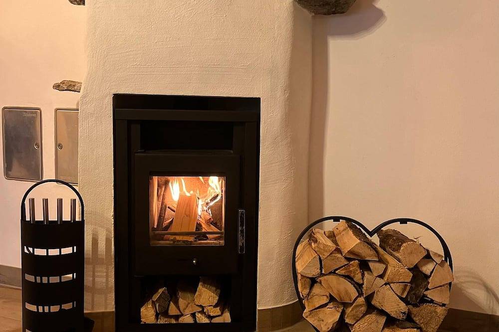 Ganze Wohnung, Schöne Ferienwohnung (76qm) mit Kaminofen in Kollnburg, Ostbayern