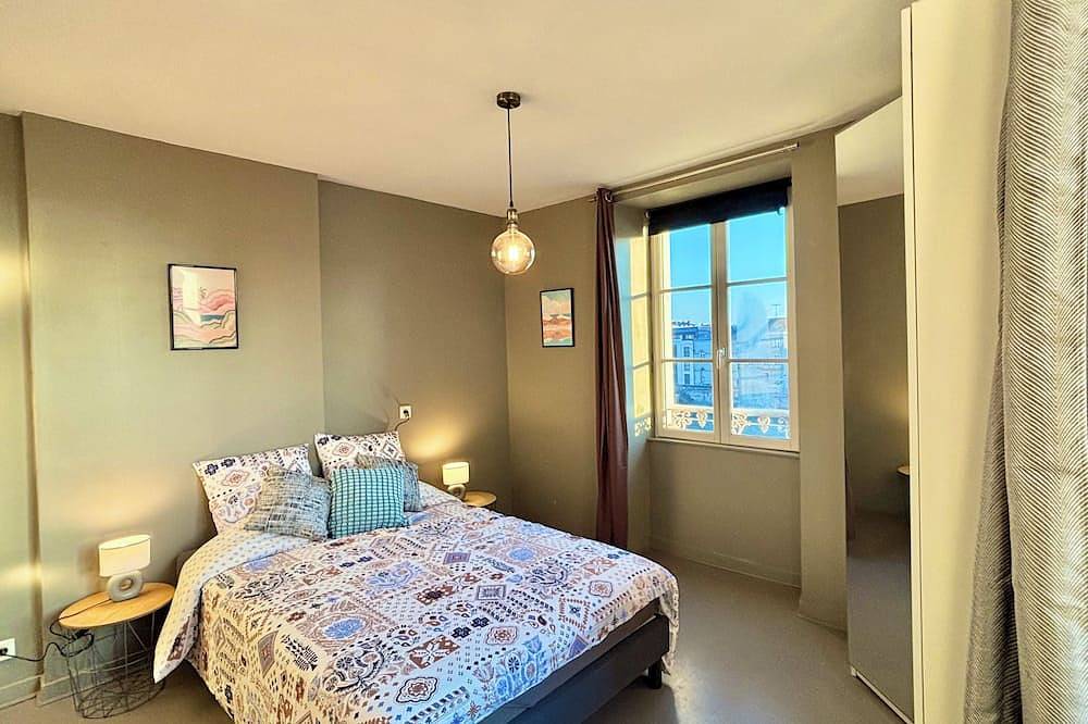 Apartamento entero, T3 Duplex 60m² ~ 2 bedrooms ~ Mayenne view in Laval, Mayenne (desambiguación)