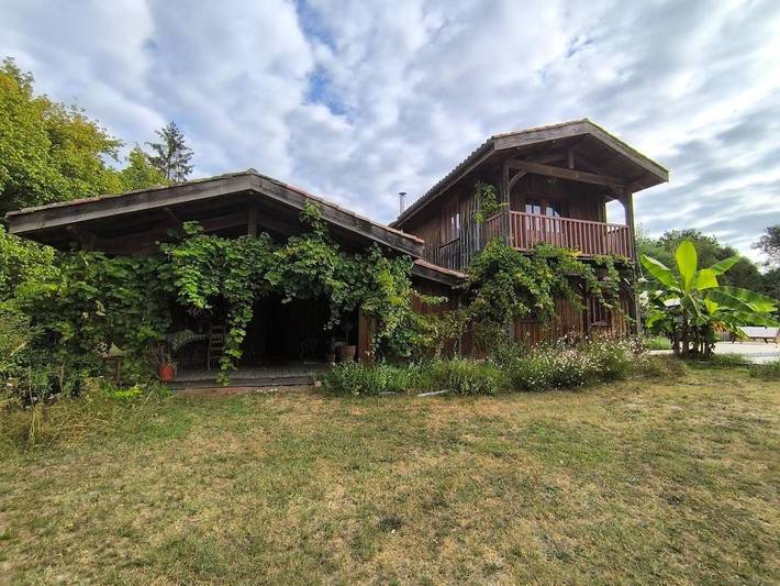 Location de vacances pour 7 personnes, avec piscine ainsi que balcon et vue à Uzeste - 3