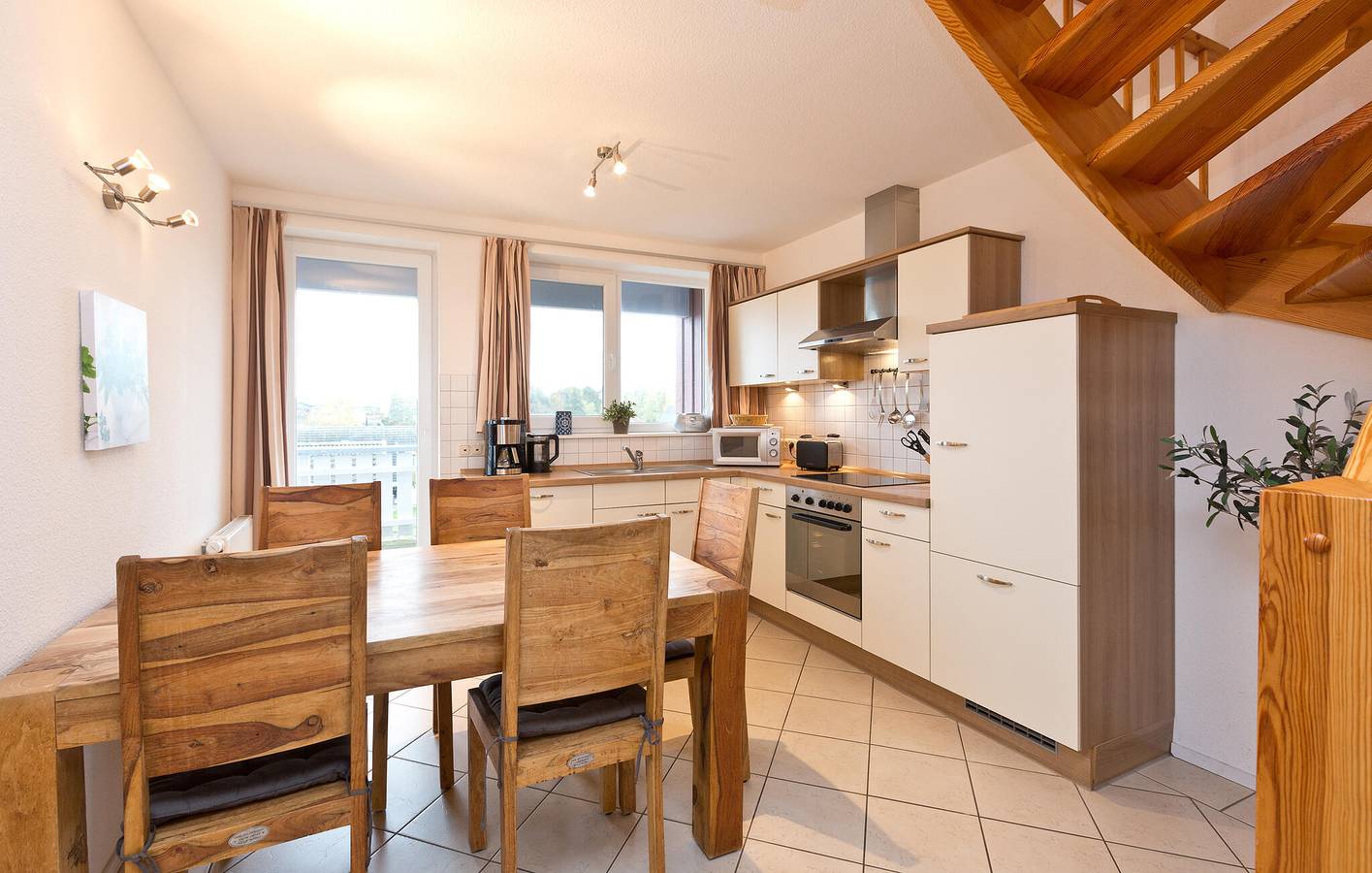 Ganze Ferienwohnung, Rückzugsort am Strand mit WiFi, TV, Parkplatz und Terrasse in Rechlin, Müritz