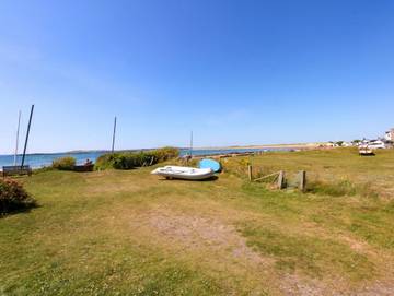 Holiday Home for 4 People in Rhosneigr, Isle of Anglesey, Photo 2