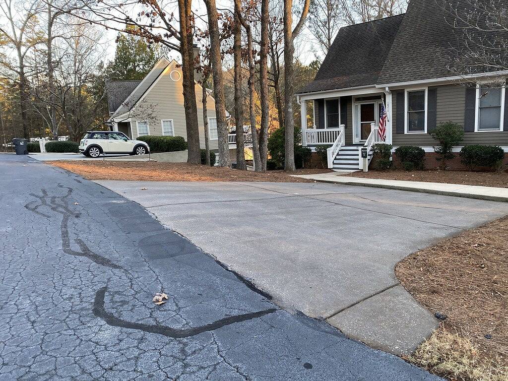 Ganze Wohnung, Lakefront Getaway \"Right There\" on the water in Reynolds community 2 bed/2 bath in Lake Oconee