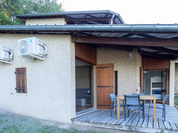 Ganzes Studio, Camping L'Ecrin du Lac - Studio 4 personen - Komfort in Chorges, Nationalpark Écrins