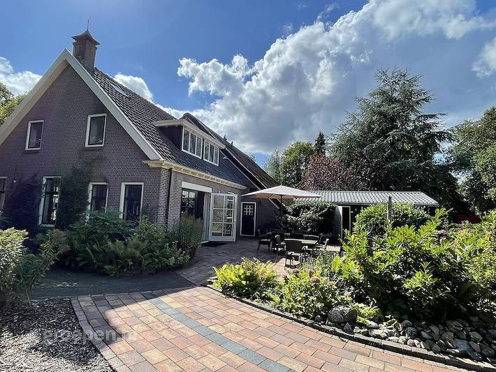 Vakantiehuis voor 20 personen, met Balkon/Terras en Terras in Norg
