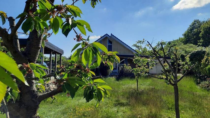 Ferienhaus für 4 Personen, mit Whirlpool und Terrasse sowie Garten und Sauna in Zarrentin
